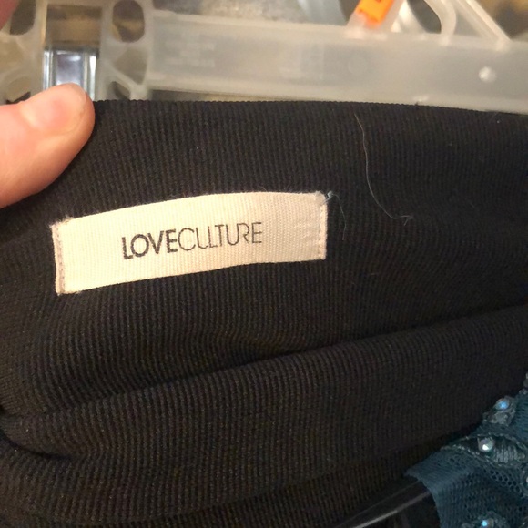 Love Culture skirt - Picture 2 of 2